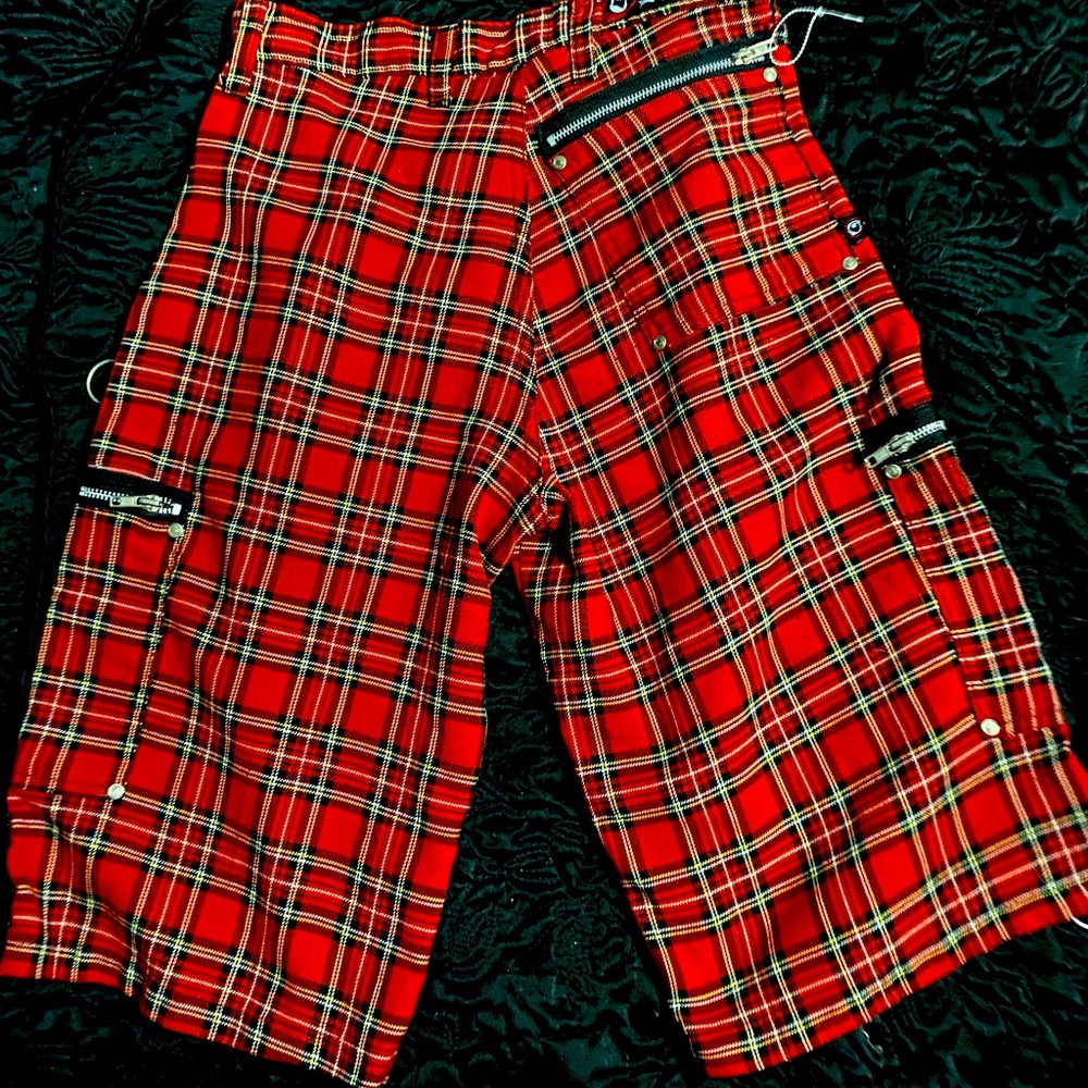 Original Dogpile bondage capris/shorts